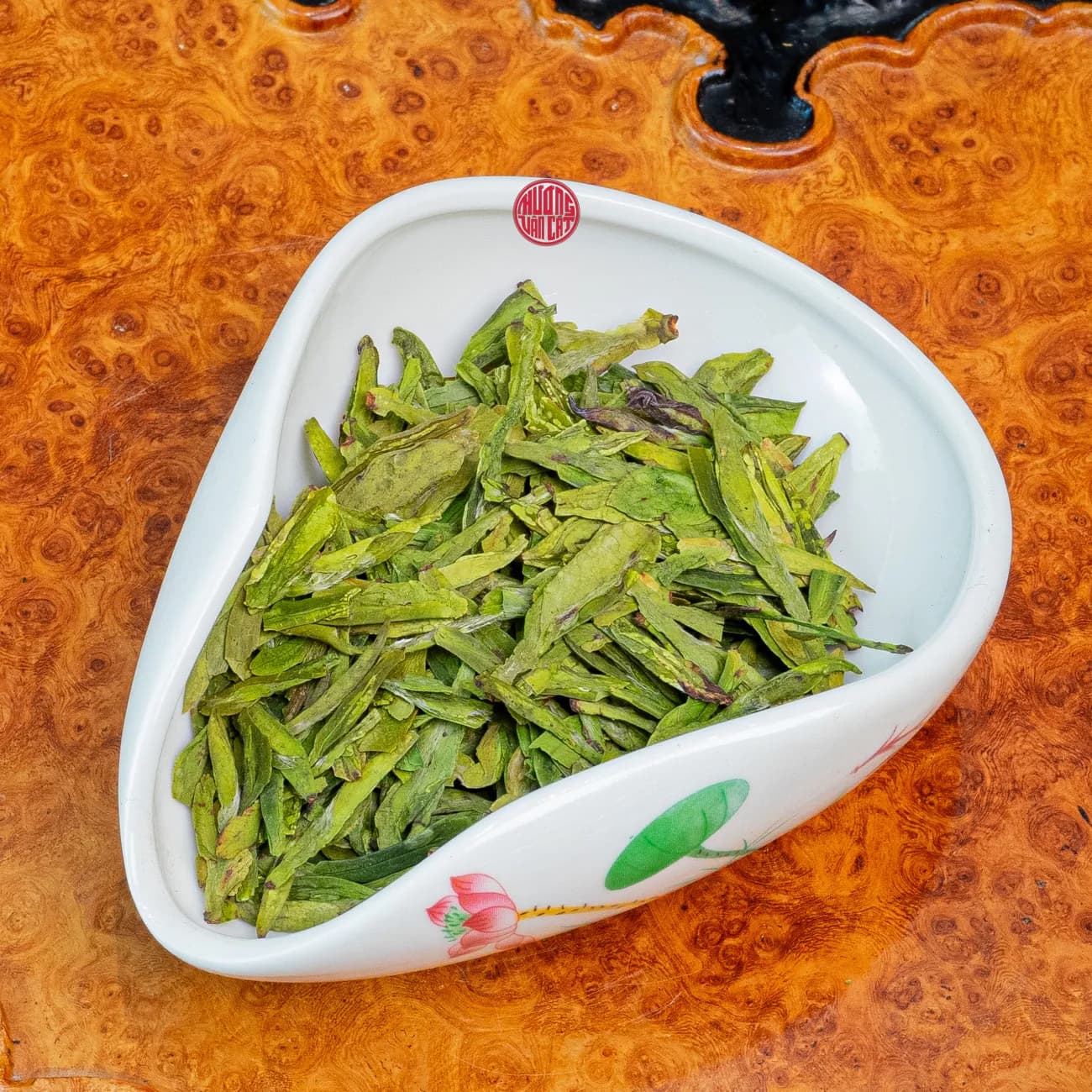 QUÀ TẶNG TRÀ LONG TỈNH TÂY HỒ THƯỢNG HẠNG (250G) thumbnail 2