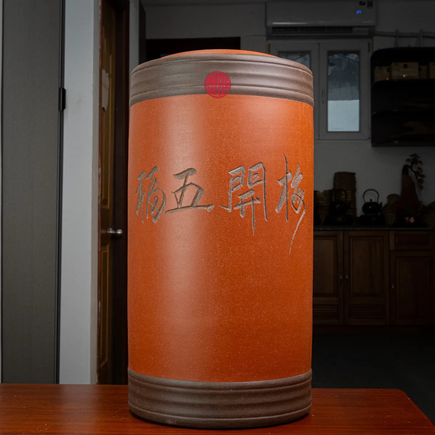 HŨ TRÀ TỬ SA CAO CẤP CHỨA TRÀ PHỔ NHĨ ( Chứa 14 bánh trà ) thumbnail 3