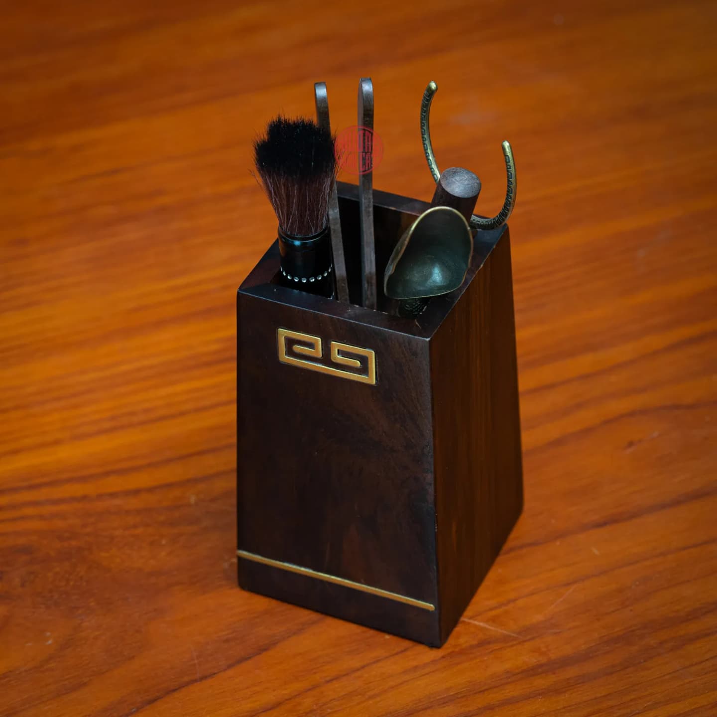 BỘ TRÀ CỤ NHIỀU MÓN HÌNH VUÔNG KHẮC HỒI VĂN thumbnail 3