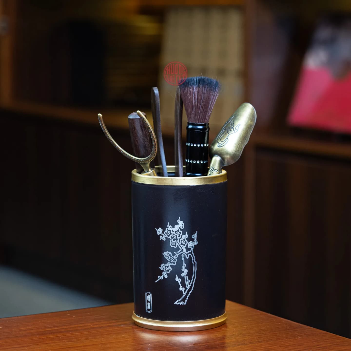 BỘ TRÀ CỤ NHIỀU MÓN HÌNH TRỤ KHẮC HOA MAI