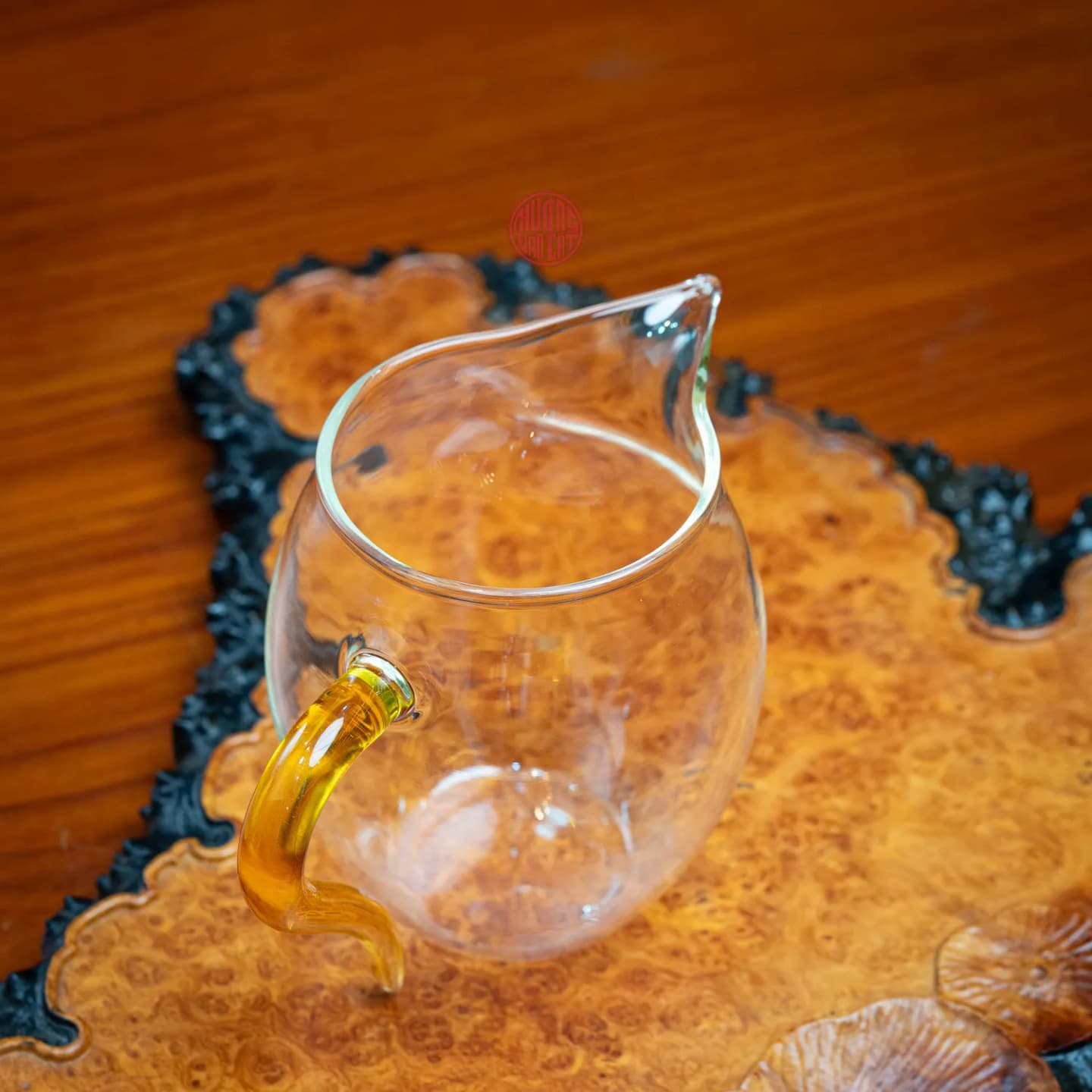 TỐNG THỦY TINH TRÒN QUAI VÀNG 360ML thumbnail 4