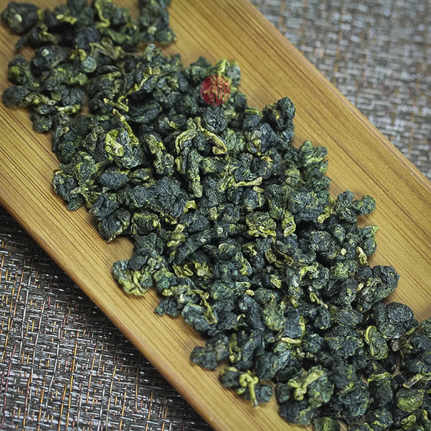 TRÀ OLONG ĐÀI LOAN ĐẠI VŨ LĨNH CAO CẤP ( 300GRAM)  thumbnail 4