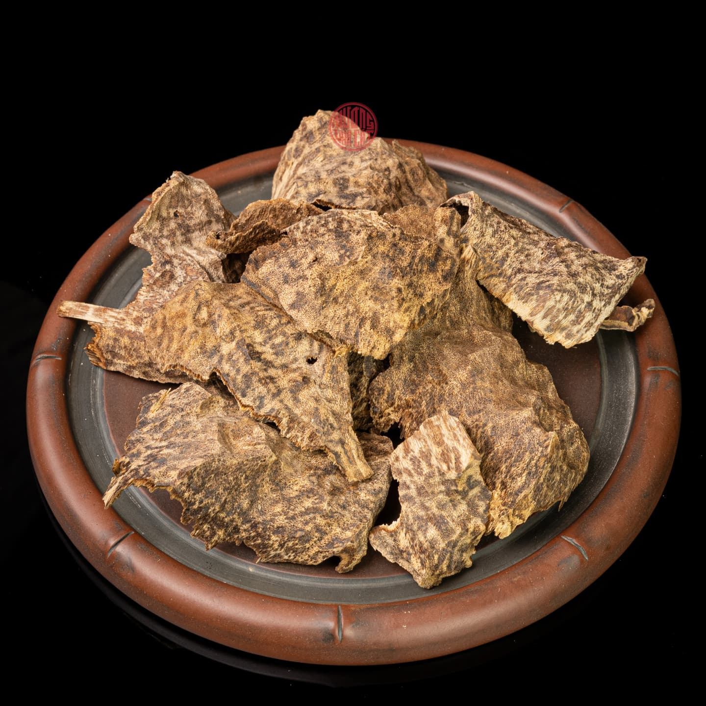 VỤN TRẦM ĐỒI ĐẾ CAO CẤP ( GIÁ 50 GRAM ) thumbnail 3