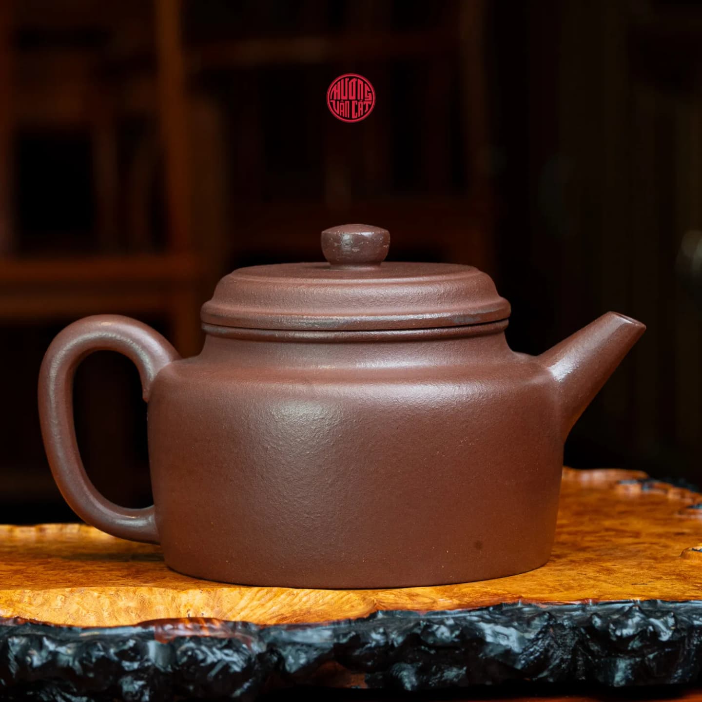 ẤM TRÀ TỬ SA LÃO  TỬ NÊ DÁNG ĐỨC TRUNG KHẮC SƠN THỦY (280ml) thumbnail 5