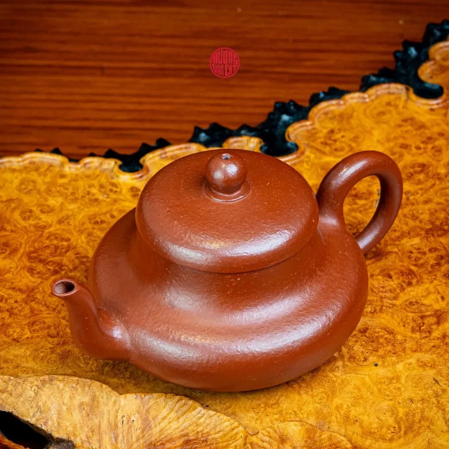 ẤM TRÀ TỬ SA ĐẠI HỒNG BÀO DÁNG QUÂN ĐỨC (150ml) thumbnail 4