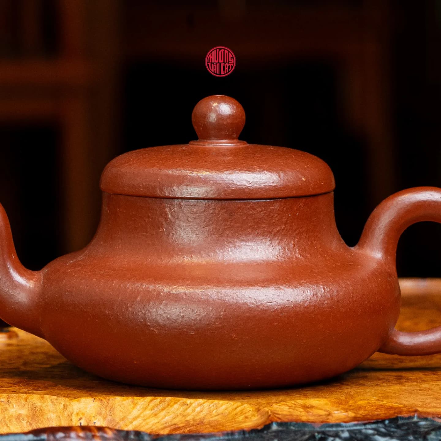 ẤM TRÀ TỬ SA ĐẠI HỒNG BÀO DÁNG QUÂN ĐỨC (150ml) thumbnail 2