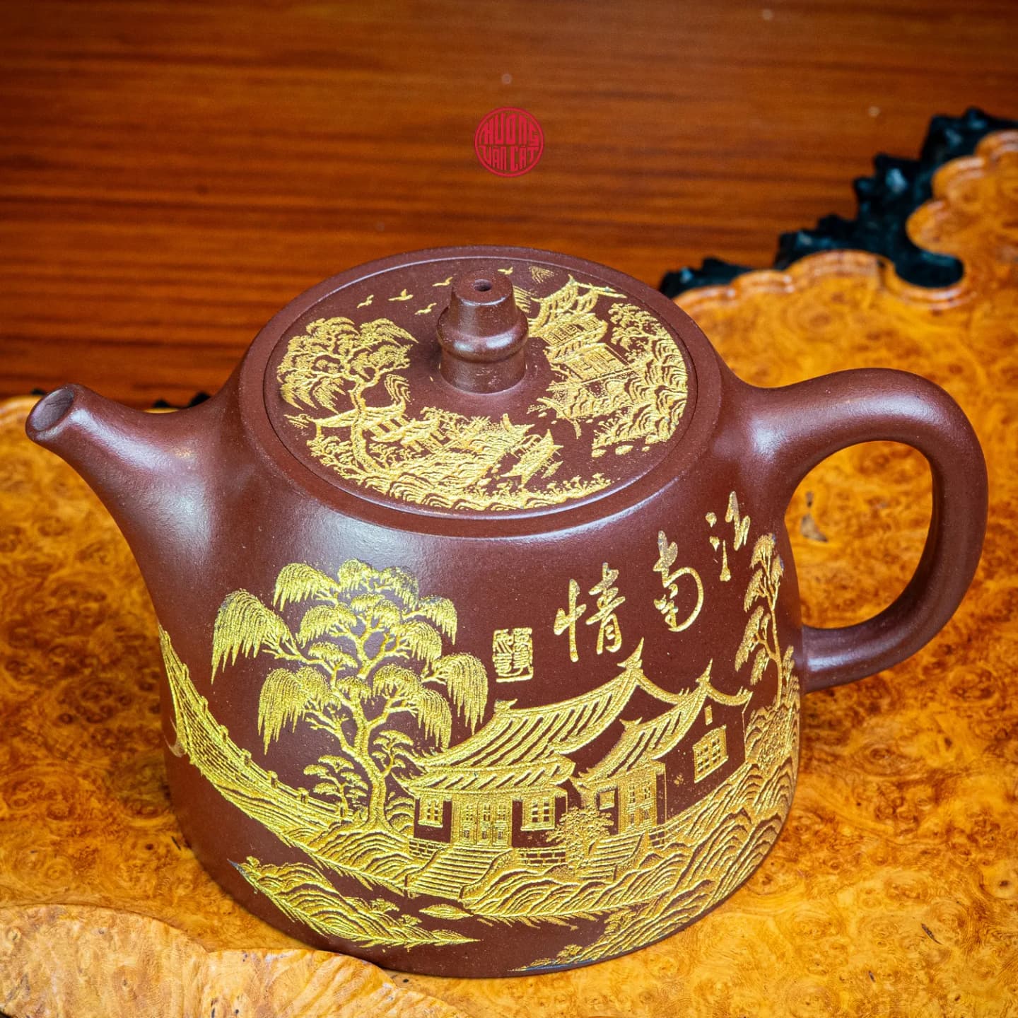 ẤM TRÀ TỬ SA LONG HUYẾT SA DÁNG HÁN ĐẠC KHẮC SƠN THỦY (260ml) thumbnail 6