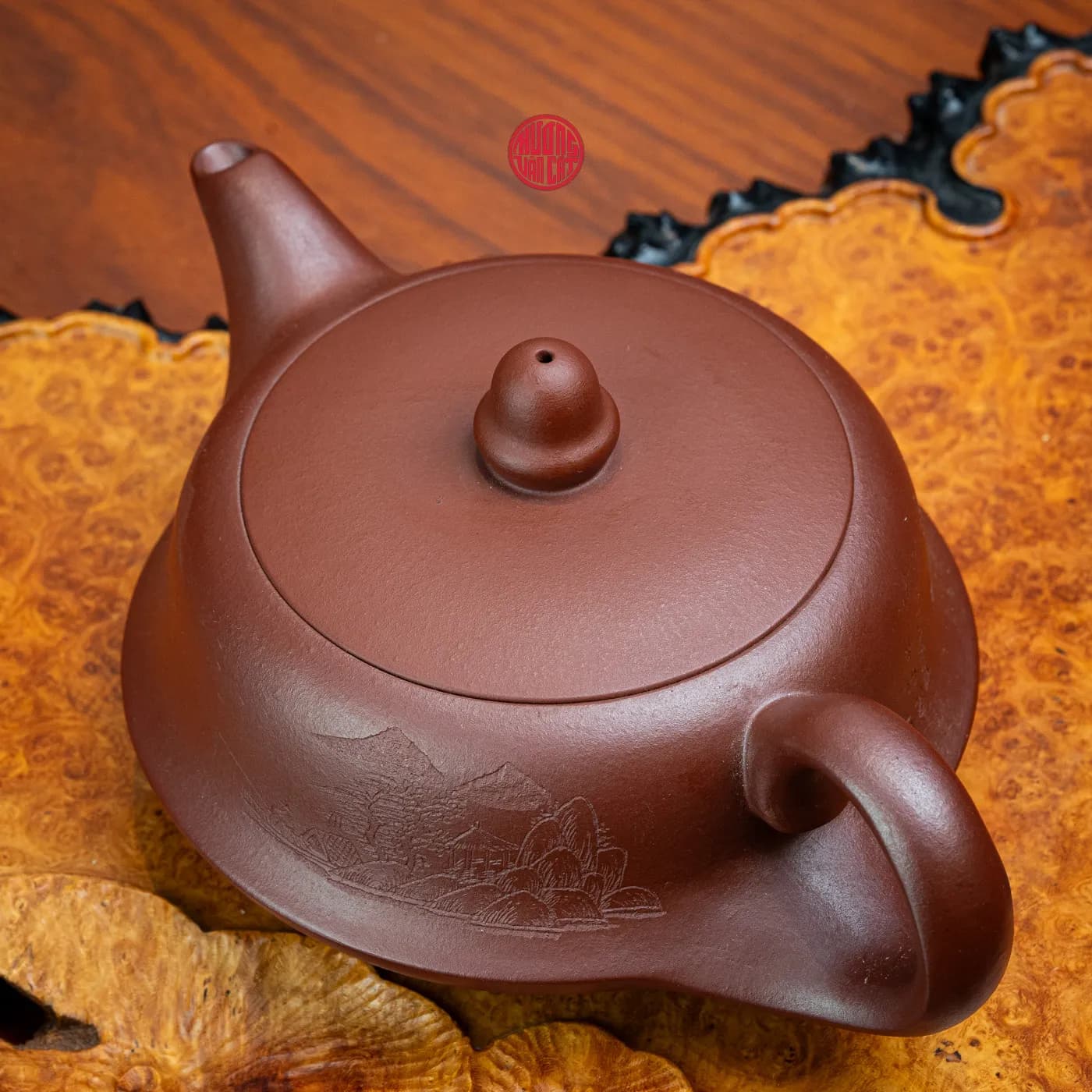 ẤM TRÀ TỬ SA DÁNG THIÊN BIẾN KHẮC LÀNG QUÊ ( 220ml ) thumbnail 5