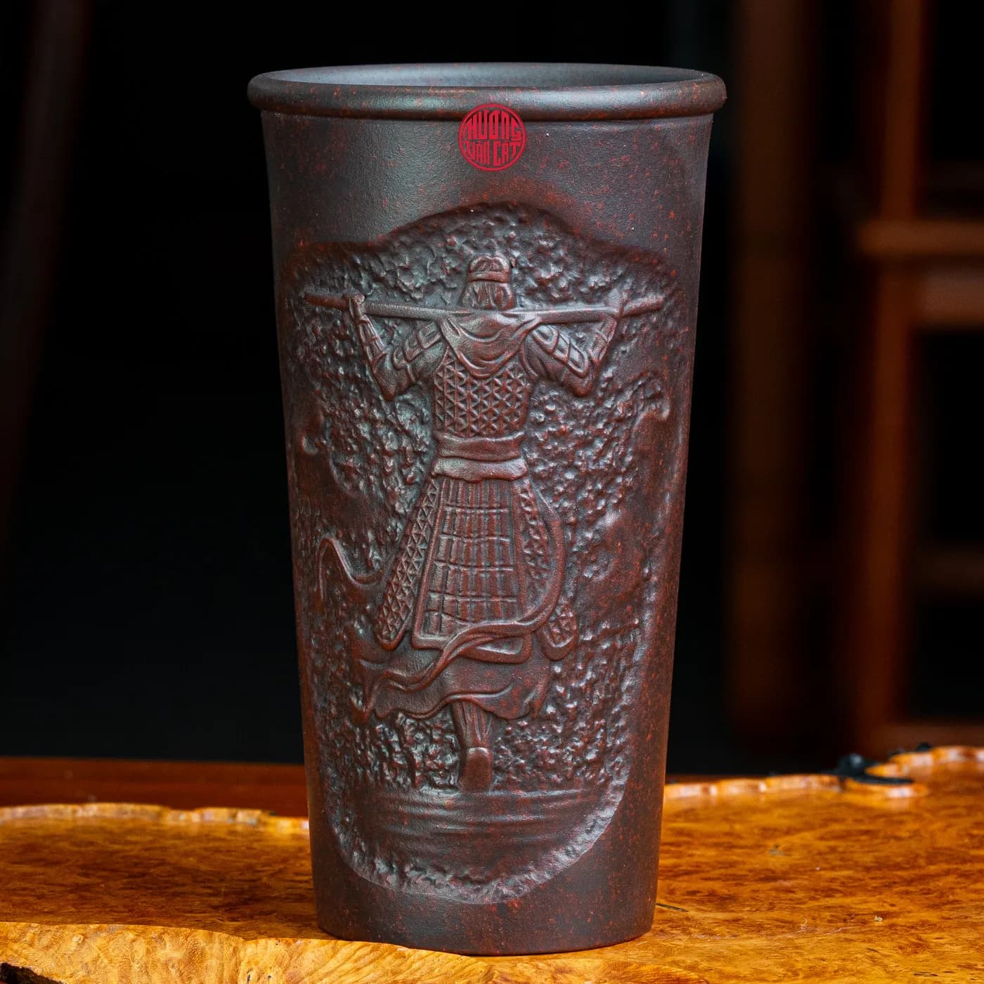 CHÉN TRÀ CHỦ TỬ SA TỬ NÊ KHẮC NGỘ KHÔNG (260ml) thumbnail 2